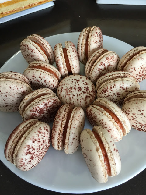 MACARON POIVRON CARAMEL