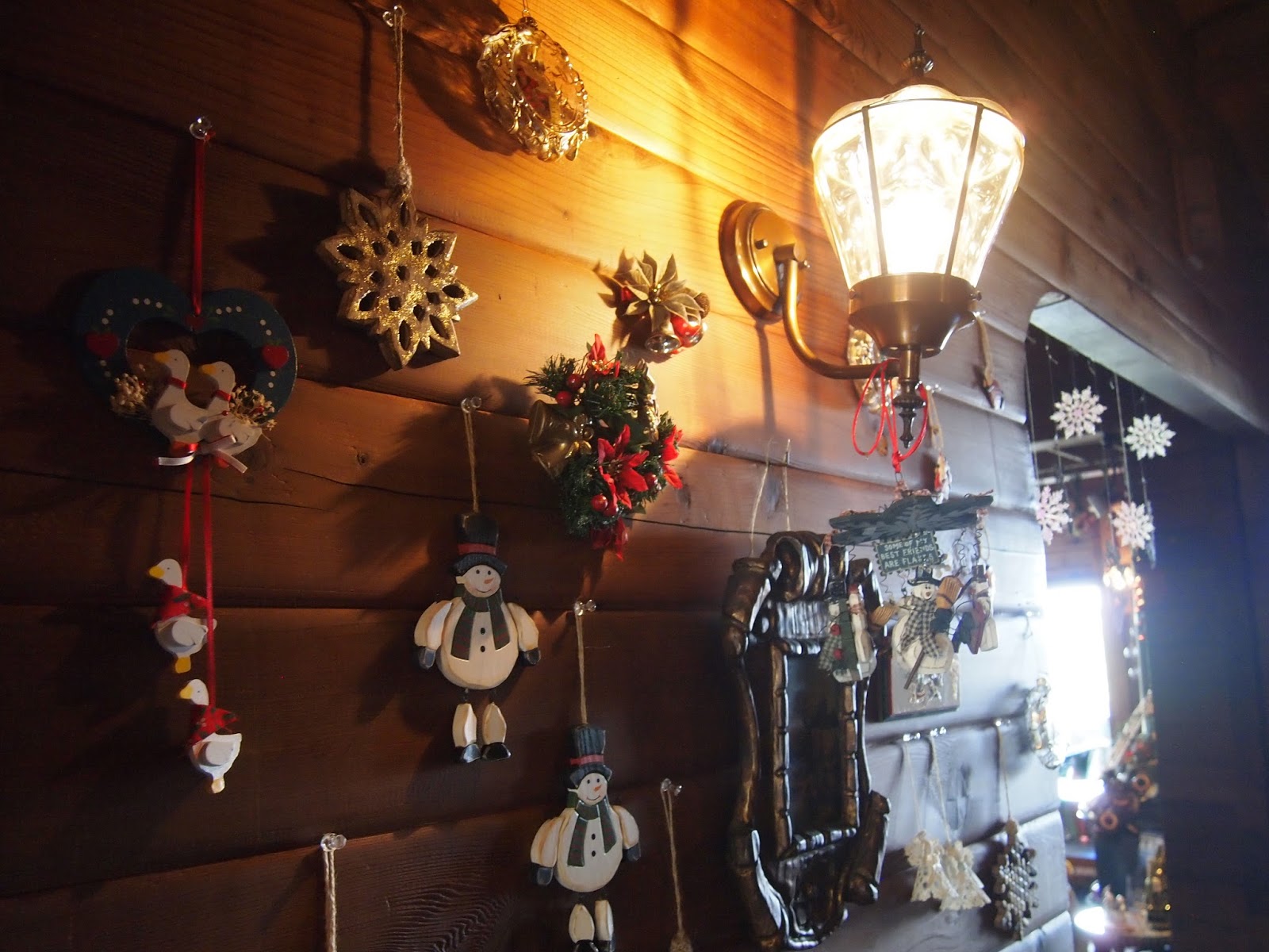 入り口からクリスマスモード全開です