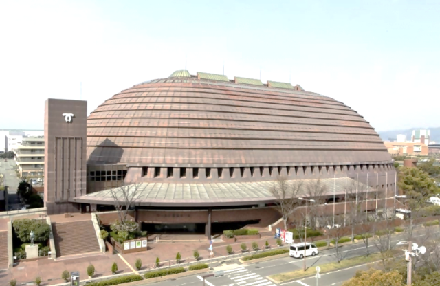 ワールド記念ホール
