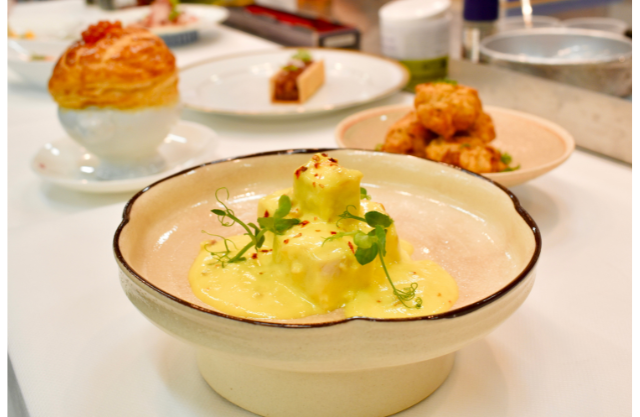 メカジキのコロンボ、マウントゲイラムの風味