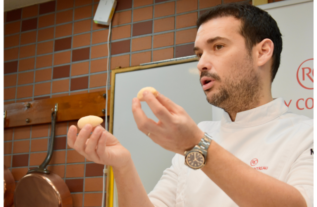 サミュエル・アルベール氏